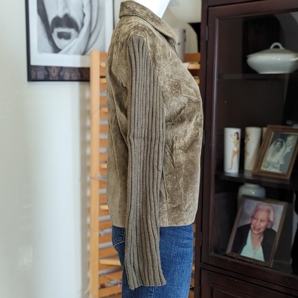 Sorbé suede jacket - Picture 4 of 9